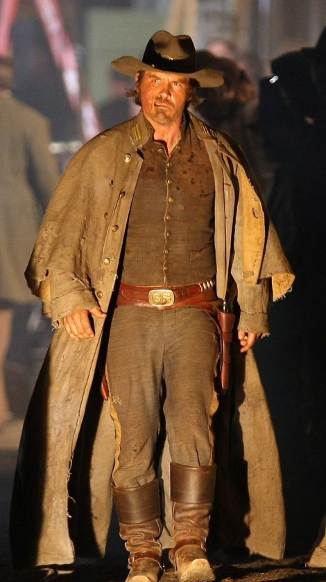 Josh Brolin as Jonah Hex In Costume!